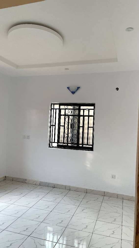 2 bed 3 bath Home